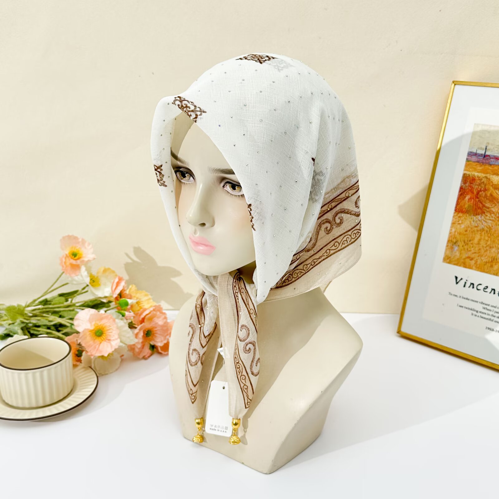 Biały etniczny hidżab z nadruk – Go Ethnic Fashion recenzja i cena