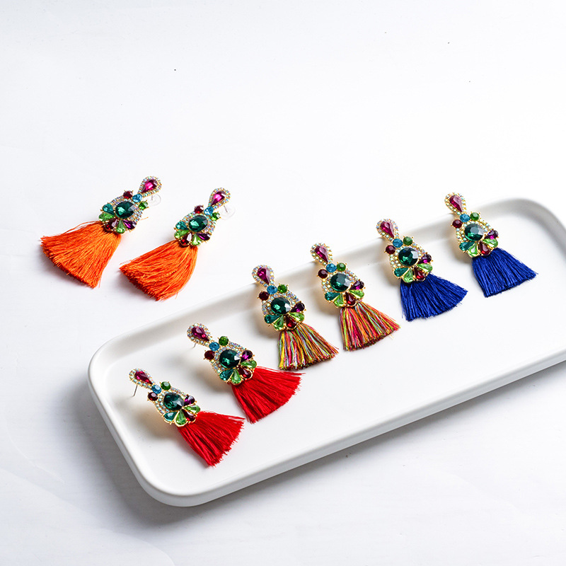 Kolorowe kolczyki z diamentami – Ethnic Fashion Brand recenzja i cena
